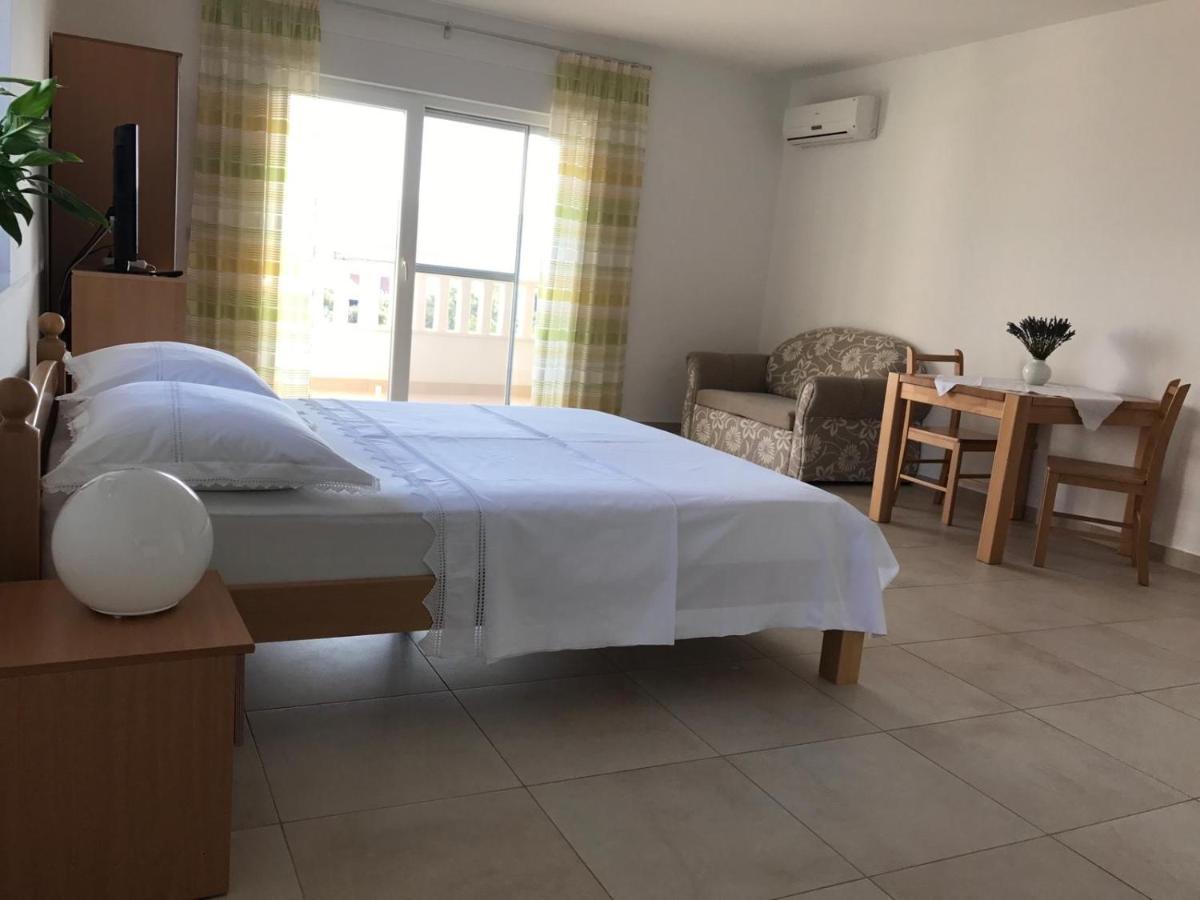 Apartments Villa Marie Seget Vranjica Luaran gambar