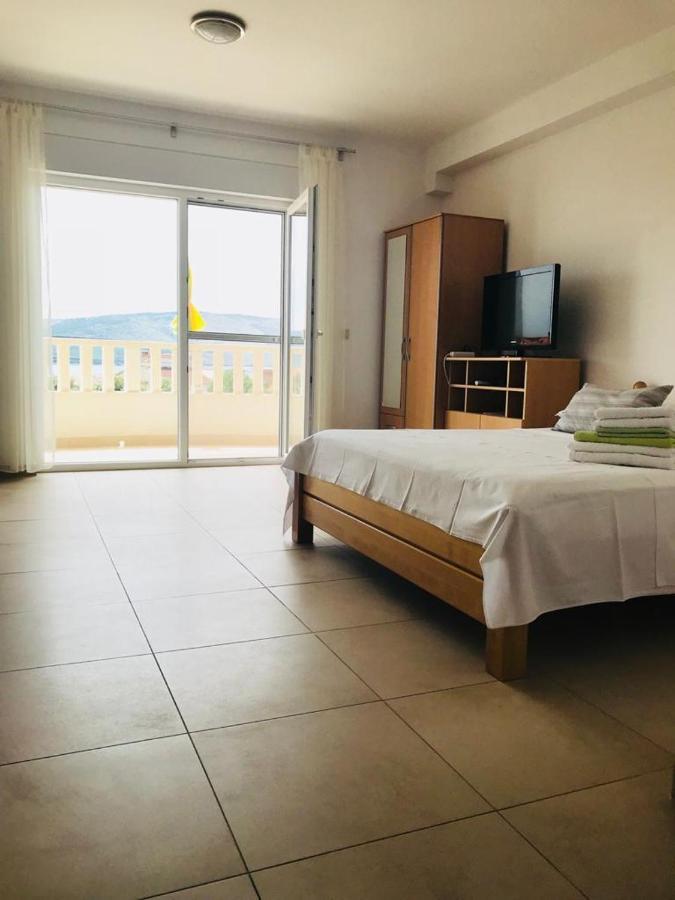 Apartments Villa Marie Seget Vranjica Luaran gambar